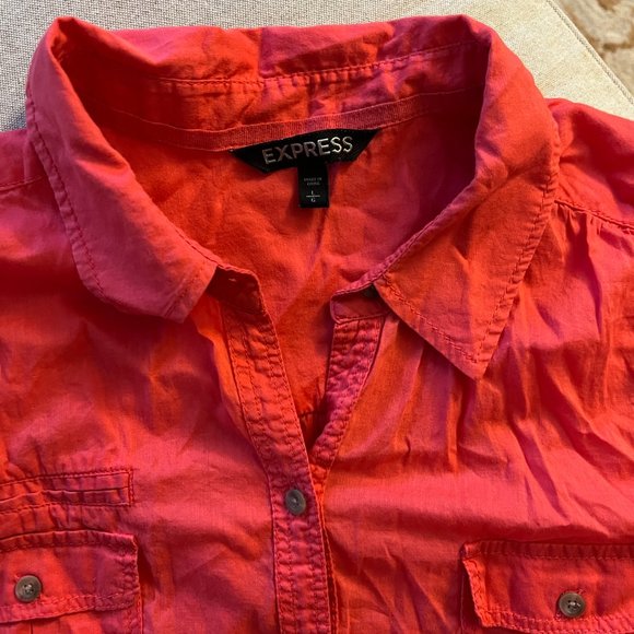 EUC Express Coral Button Down Shirt in Thin Cotton Sz L - Picture 2 of 5